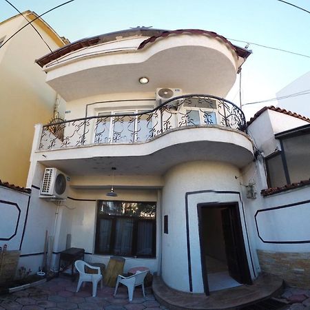 God'S Villa Τίρανα Εξωτερικό φωτογραφία